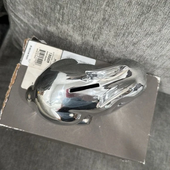 Silver Rabbit Coin Box - Picture 2 of 3